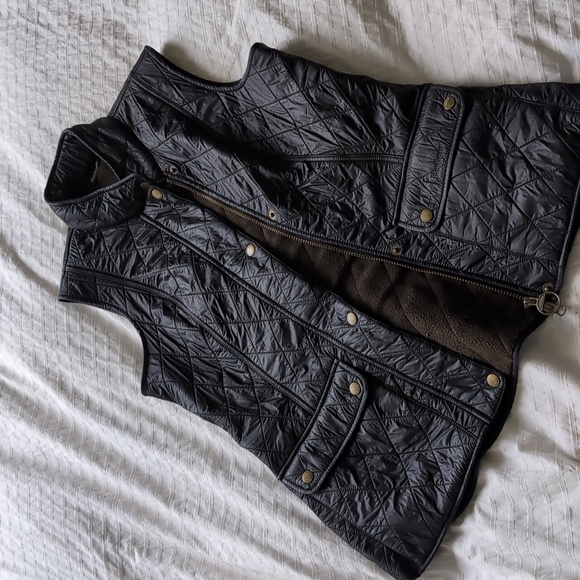 Barbour Wray Quilted Jacket - Picture 1 of 8